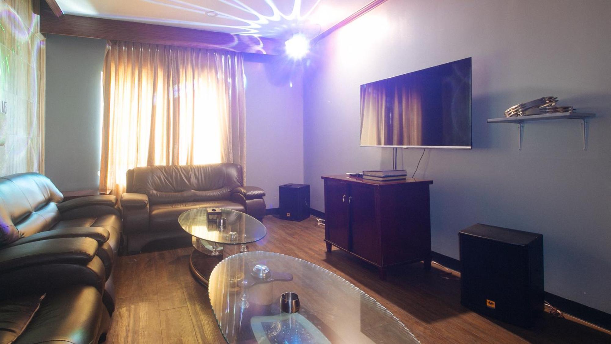 Hotel Reddoorz Premium At Jjimjbang Manila