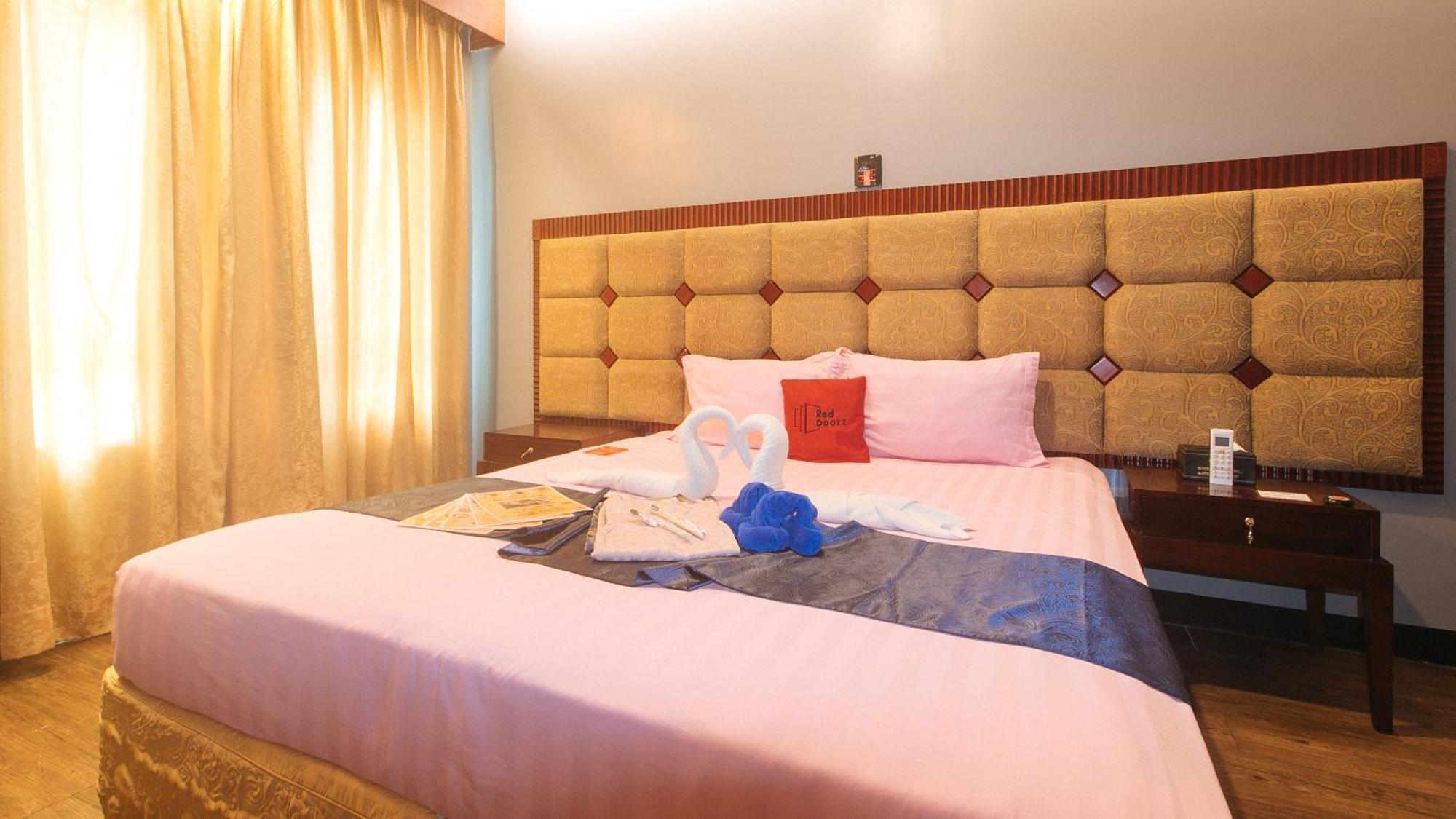 Hotel Reddoorz Premium At Jjimjbang